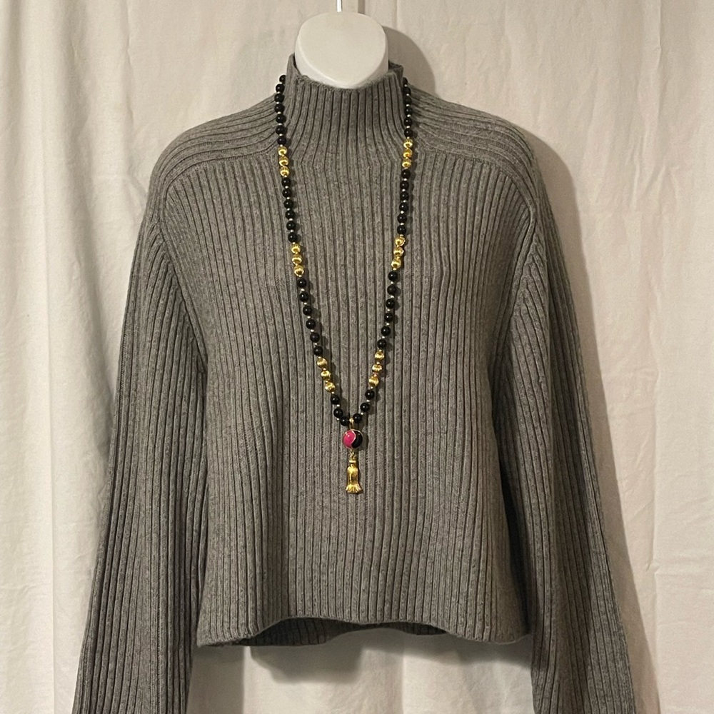 Avon Vintage Far and Away Necklace